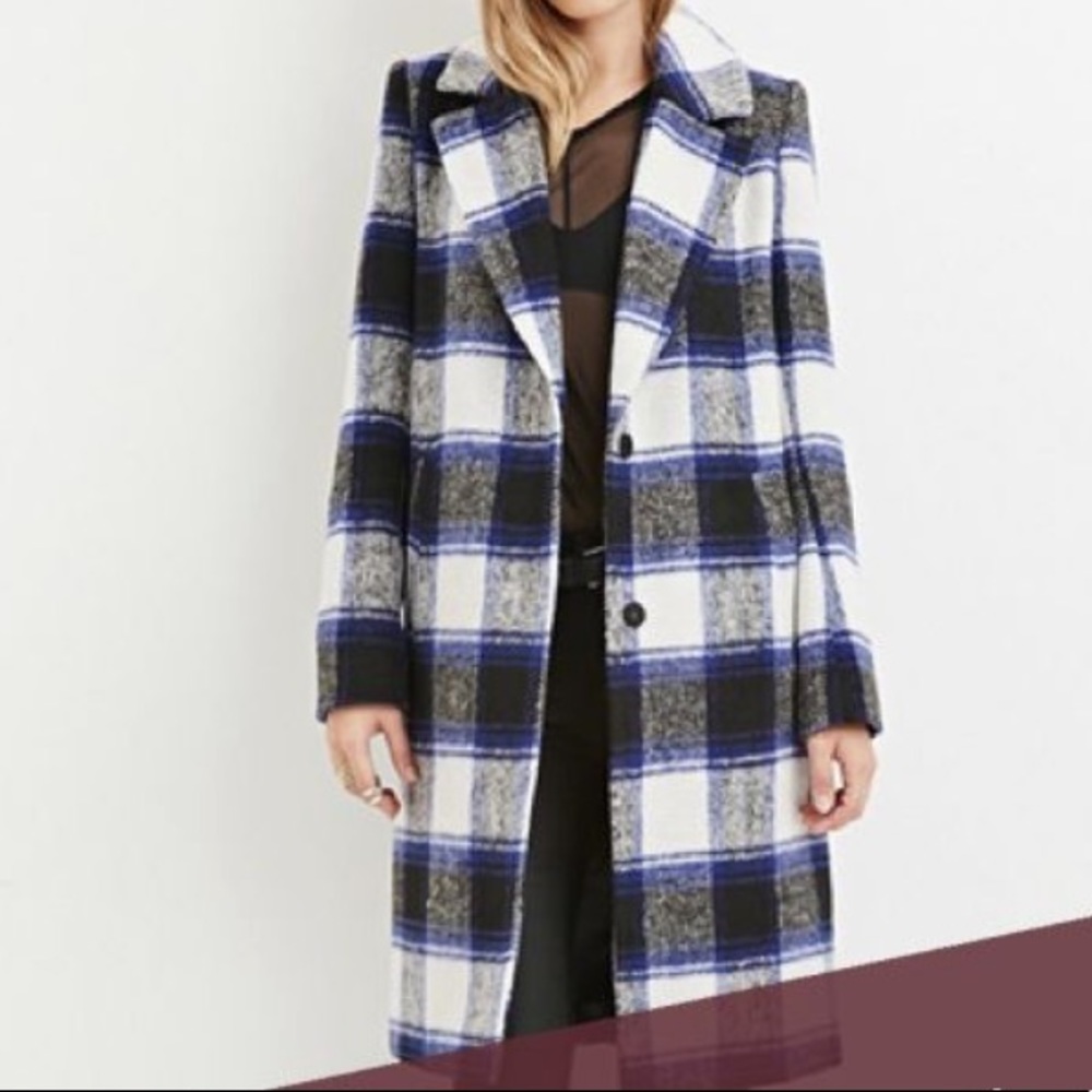 Plaid coat - super trendy!! - Picture 3 of 7